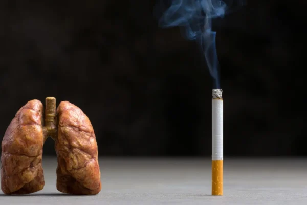 Does Smoking Increase the Risk of Kidney Cancer